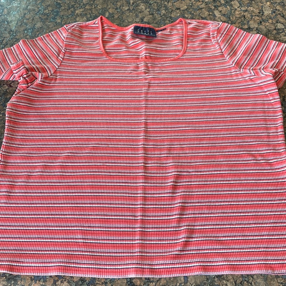 Liz Claiborne women’s tee